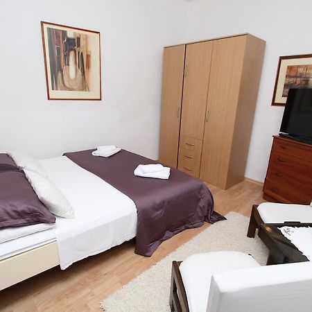 Apartment Old Town Manosa Split Exterior photo