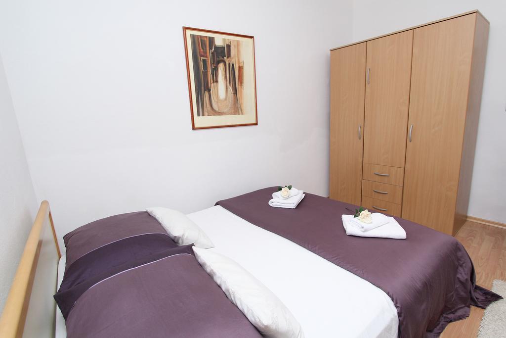 Apartment Old Town Manosa Split Exterior photo