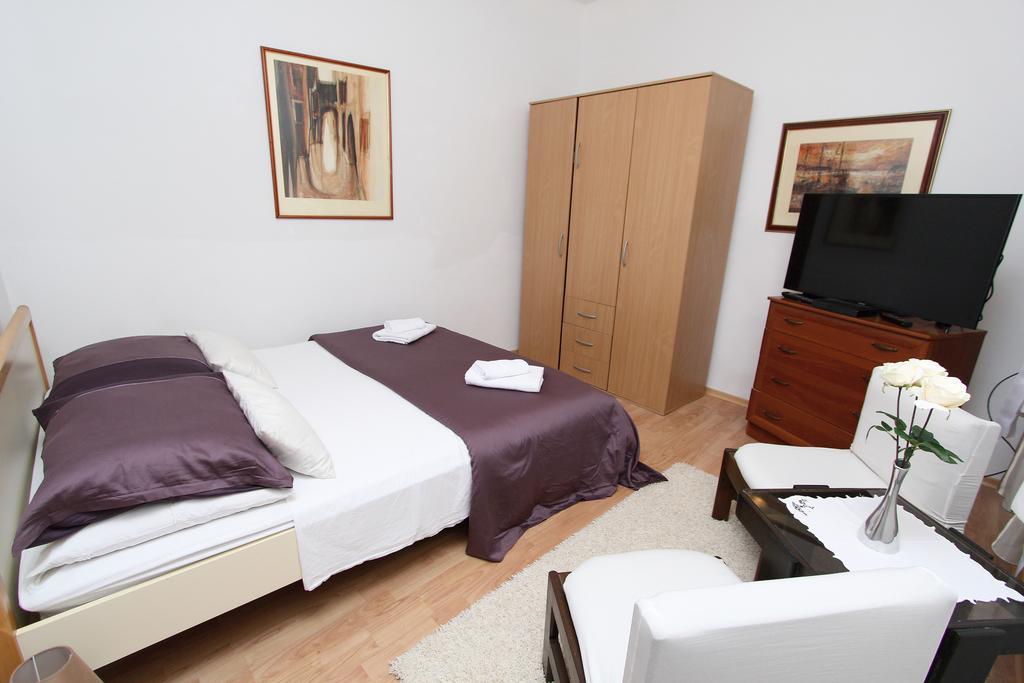 Apartment Old Town Manosa Split Exterior photo
